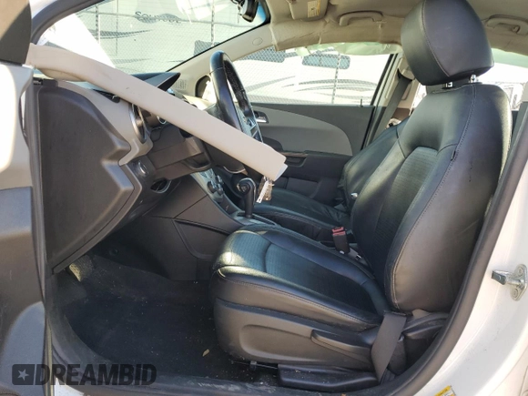 2014 Chevrolet Sonic LTZ with VIN 1G1JE5SH8E4118134, listed as a Copart auction lot 86915364 with 116,484 mi miles and Salvage Title. Bid and sale history available at carsss.com. Image 7.