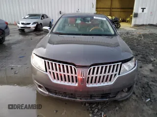 2011 Lincoln MKZ Hybrid with VIN 3LNDL2L3XBR774670, listed as a Copart auction lot 80363084 with 221,997 mi miles and Salvage Title. Bid and sale history available at carsss.com. Image 5.