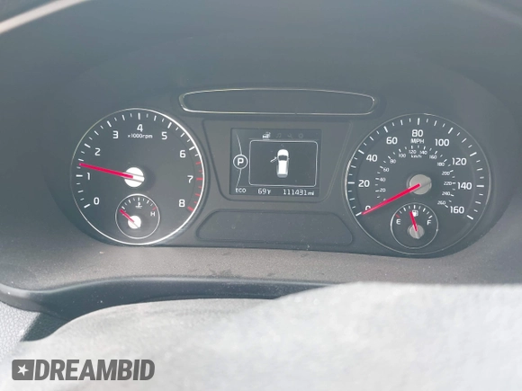 2018 Kia Sorento LX with VIN 5XYPG4A51JG352947, listed as a IAAI auction lot 42201063 with 111,431 mi miles and . Bid and sale history available at DreamBid. Image 7.
