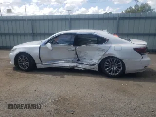 2013 Lexus LS 460 with VIN JTHBL5EF0D5116820, listed as a Copart auction lot 62573645 with Not provided miles and Salvage title. Bid and sale history available at DreamBid. Image 2.