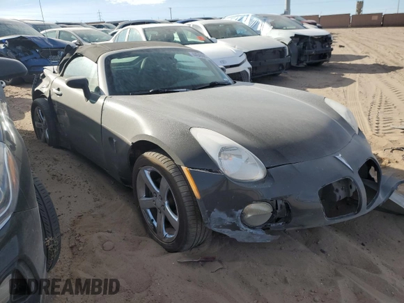 2007 Pontiac Solstice GXP z VIN 1G2MG35X77Y122388, wystawiony jako Copart lot #44040685 z przebiegiem 95 386 mil mil oraz Szkoda całkowita • Salvage title. Historia ofert i sprzedaży dostępna na DreamBid. Obrazek 4.