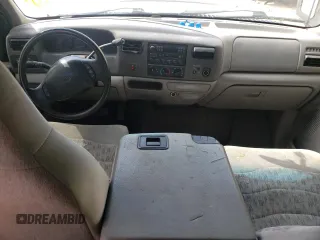 2000 Ford F-250 XL с VIN 1FTNX20F7YEB31717, выставлен на аукционе Copart как лот 55279855 с пробегом 15 921 миль миль и Списание • Salvage title. История ставок и продаж доступна на DreamBid. Изображение 8.
