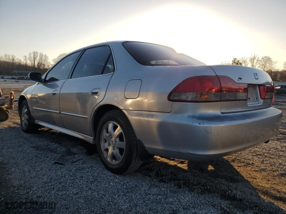 2002 Honda Accord Sdn EX with VIN 1HGCG56602A155146, listed as a Copart auction lot 48723585 with 196,190 mi miles and Salvage Title. Bid and sale history available at carsss.com. Image 2.