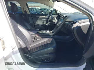 2019 Ford Fusion SEL with VIN 3FA6P0CD7KR134405, listed as a IAAI auction lot 41664755 with 119,158 mi miles. Bid and sale history available at carsss.com. Image 5.