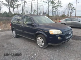 2007 Chevrolet Uplander LS with VIN 1GNDU23W57D177834, listed as a IAAI auction lot 41416086 with 208,003 mi miles. Bid and sale history available at carsss.com. Image 1.