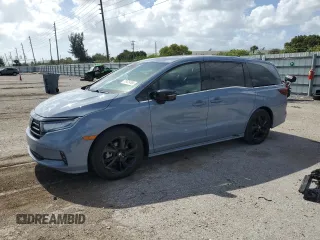 2023 Honda Odyssey Sport with VIN 5FNRL6H71PB068791, listed as a Copart auction lot 77479764 with 15,667 mi miles and Salvage Title. Bid and sale history available at carsss.com. Image 1.