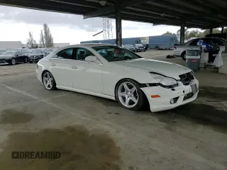 2008 Mercedes-Benz CLS 550 z VIN WDDDJ72X08A122483, wystawiony jako Copart lot #47676375 z przebiegiem 34 818 mil mil oraz Szkoda całkowita • Salvage title. Historia ofert i sprzedaży dostępna na DreamBid. Obrazek 10.