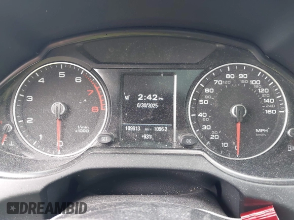 2015 Audi Q5 Premium Plus with VIN WA1LFAFP0FA139001, listed as a IAAI auction lot 42610811 with 109,613 mi miles and . Bid and sale history available at DreamBid. Image 7.