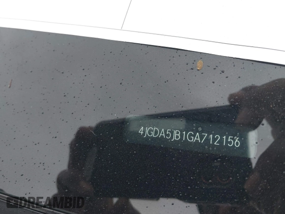 2016 Mercedes-Benz GLE 350 with VIN 4JGDA5JB1GA712156, listed as a IAAI auction lot 42281854 with 81,545 mi miles and . Bid and sale history available at DreamBid. Image 9.
