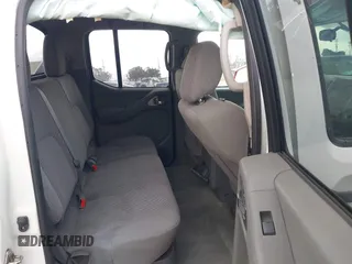 2017 Nissan Frontier SV with VIN 1N6AD0EV8HN765739, listed as a IAAI auction lot 42118530 with 132,050 mi miles and . Bid and sale history available at DreamBid. Image 8.