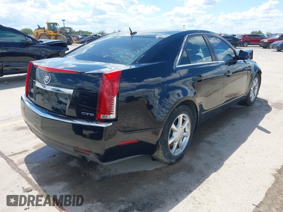 2008 Cadillac CTS RWD z VIN 1G6DJ577080174096, wystawiony jako IAAI lot #42237070 z przebiegiem 139 776 mil mil oraz . Historia ofert i sprzedaży dostępna na DreamBid. Obrazek 4.