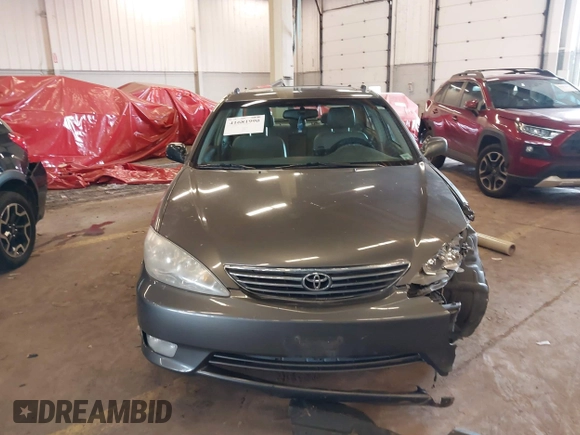 2005 Toyota Camry LE with VIN 4T1BF30K15U591137, listed as a IAAI auction lot 41681990 with 231,555 mi miles and . Bid and sale history available at DreamBid. Image 12.