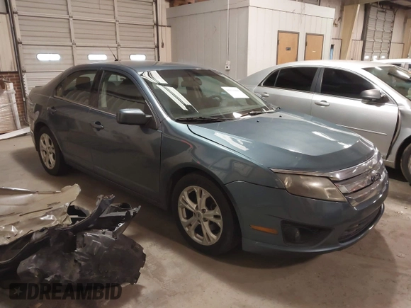 2012 Ford Fusion SE with VIN 3FAHP0HA4CR371748, listed as a IAAI auction lot 41621960 with 155,995 mi miles. Bid and sale history available at carsss.com. Image 1.