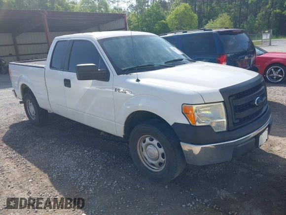 2013 Ford F-150 XL with VIN 1FTEX1CM0DFC81550, listed as a IAAI auction lot 42090759 with 1 mi miles. Bid and sale history available at carsss.com. Image 1.