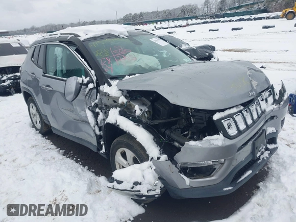 2018 Jeep Compass Altitude with VIN 3C4NJDBB7JT256164, listed as a IAAI auction lot 41551598 with 22,335 mi miles and . Bid and sale history available at carsss.com. Image 6.