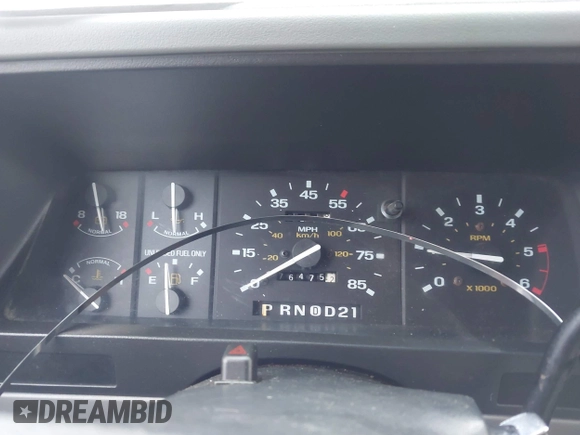 1992 Ford Ranger XLT z VIN 1FTCR10X8NUC56232, wystawiony jako IAAI lot #42307915 z przebiegiem 76 475 mil mil oraz . Historia ofert i sprzedaży dostępna na DreamBid. Obrazek 7.