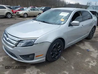 2010 Ford Fusion SE with VIN 3FAHP0HA3AR295047, listed as a IAAI auction lot 41685107 with 131,999 mi miles. Bid and sale history available at carsss.com. Image 21.