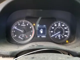 2017 Hyundai Tucson Value with VIN KM8J33A25HU321870, listed as a Copart auction lot 43997035 with 154,450 mi miles and Salvage Title. Bid and sale history available at carsss.com. Image 9.