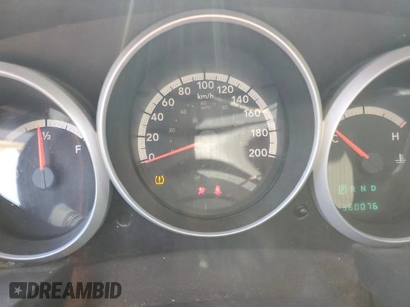 2010 Dodge Grand Caravan SE with VIN 2D4RN4DE7AR187172, listed as a Copart auction lot 55253025 with 360,076 mi miles and Salvage Title. Bid and sale history available at DreamBid. Image 9.