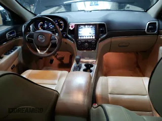 2017 Jeep Grand Cherokee Overland with VIN 1C4RJFCT2HC880920, listed as a Copart auction lot 86600834 with 147,326 mi miles and Clean Title. Bid and sale history available at carsss.com. Image 8.