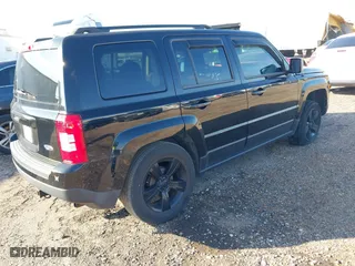2014 Jeep Patriot Sport with VIN 1C4NJPBA2ED691131, listed as a IAAI auction lot 41470296 with 169,631 mi miles. Bid and sale history available at carsss.com. Image 4.