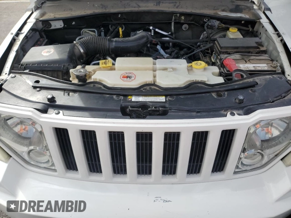 2008 Jeep Liberty Sport with VIN 1J8GP28K58W206783, listed as a Copart auction lot 53523975 with 197,100 mi miles and Salvage Title. Bid and sale history available at DreamBid. Image 12.