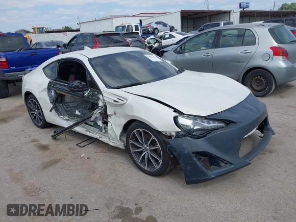 2017 Toyota 86 z VIN JF1ZNAA12H9701111, wystawiony jako IAAI lot #42016381 z przebiegiem 58 948 mil mil oraz . Historia ofert i sprzedaży dostępna na DreamBid. Obrazek 1.