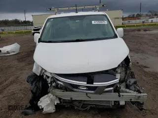 2017 Nissan NV200 SV z VIN 3N6CM0KN9HK713894, wystawiony jako Copart lot #47206625 z przebiegiem 156 107 mil mil oraz Szkoda całkowita • Salvage title. Historia ofert i sprzedaży dostępna na DreamBid. Obrazek 5.