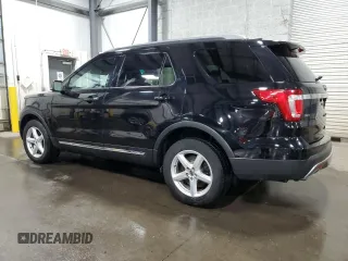 2017 Ford Explorer XLT z VIN 1FM5K8DH1HGA15992, wystawiony jako Copart lot #51671295 z przebiegiem 104 003 mil mil oraz Szkoda całkowita • Salvage title. Historia ofert i sprzedaży dostępna na DreamBid. Obrazek 2.