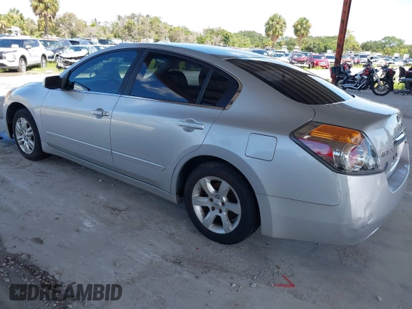 2012 Nissan Altima 2.5 S with VIN 1N4AL2AP7CC230257, listed as a IAAI auction lot 39940478 with 191,040 mi miles. Bid and sale history available at carsss.com. Image 3.