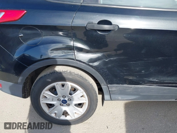 2014 Ford Escape S with VIN 1FMCU0F72EUD51798, listed as a IAAI auction lot 41925673 with 149,545 mi miles. Bid and sale history available at carsss.com. Image 16.