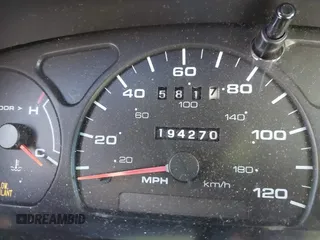 2002 Ford Taurus SES Standard with VIN 1FAFP55S72A256247, listed as a IAAI auction lot 41584035 with 194,270 mi miles. Bid and sale history available at carsss.com. Image 15.