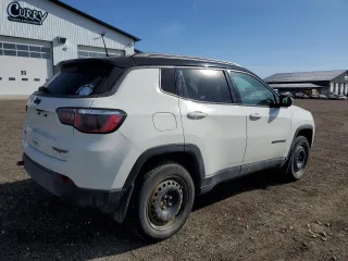 2018 Jeep Compass Trailhawk с VIN 3C4NJDDB9JT265364, выставлен на аукционе Copart как лот 52009185 с пробегом 92 086 миль миль и Списание • Salvage title. История ставок и продаж доступна на DreamBid. Изображение 3.