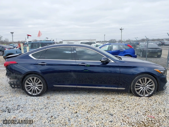 2018 Genesis G80 5.0L Ultimate with VIN KMHGN4JF1JU265669, listed as a IAAI auction lot 41919898 with 54,198 mi miles. Bid and sale history available at carsss.com. Image 13.