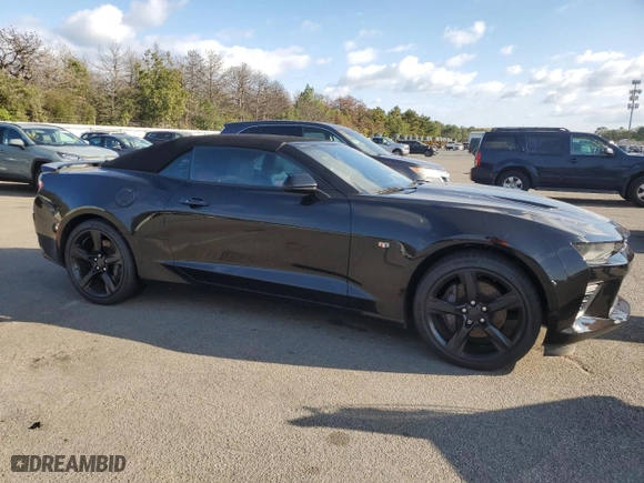 2017 Chevrolet Camaro 2SS with VIN 1G1FH3D71H0122155, listed as a Copart auction lot 71467174 with 84,706 mi miles and Salvage Title. Bid and sale history available at carsss.com. Image 4.