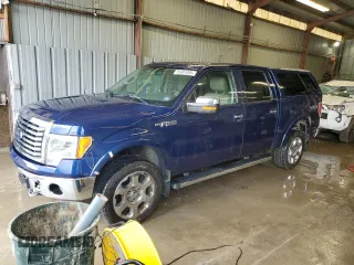 2010 Ford F-150 XL z VIN 1FTFW1EV3AKE70421, wystawiony jako Copart lot #55401005 z przebiegiem 136 440 mil mil oraz Szkoda całkowita • Salvage title. Historia ofert i sprzedaży dostępna na DreamBid. Obrazek 1.