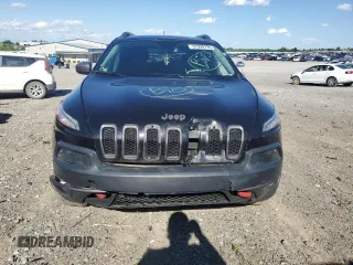 2014 Jeep Cherokee Trailhawk с VIN 1C4PJMBS4EW111401, выставлен на аукционе Copart как лот 57998735 с пробегом Не указан миль и Списание • Salvage title. История ставок и продаж доступна на DreamBid. Изображение 5.