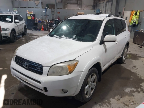 2007 Toyota RAV4 Sport with VIN JTMBK32V676013209, listed as a IAAI auction lot 41404158 with 190,052 mi miles. Bid and sale history available at carsss.com. Image 2.