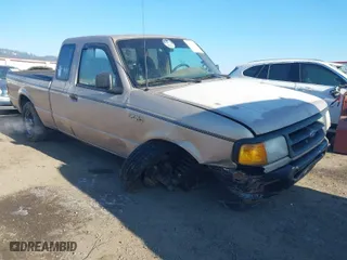 1996 Ford Ranger XL with VIN 1FTCR14A6TPA54409, listed as a IAAI auction lot 41347813 with 151,754 mi miles. Bid and sale history available at carsss.com. Image 1.