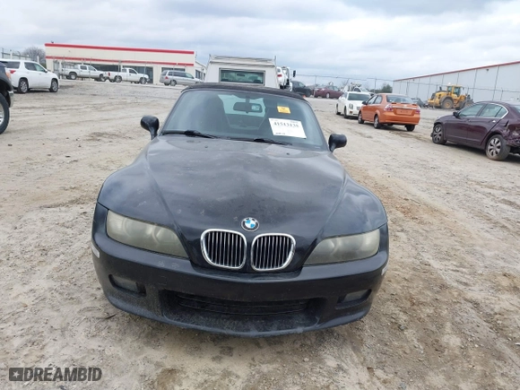 2001 BMW Z3 2.5i with VIN WBACN33491LK46945, listed as a IAAI auction lot 41513135 with 1 mi miles. Bid and sale history available at carsss.com. Image 6.