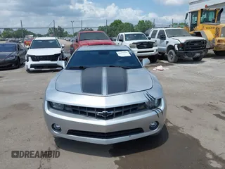 2010 Chevrolet Camaro 1LT с VIN 2G1FB1EV2A9166969, выставлен на аукционе IAAI как лот 42177325 с пробегом 115 278 миль миль и . История ставок и продаж доступна на DreamBid. Изображение 12.