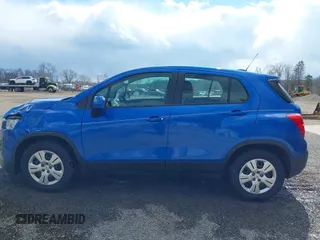 2015 Chevrolet Trax LS with VIN KL7CJKSBXFB235486, listed as a IAAI auction lot 41875595 with 125,301 mi miles. Bid and sale history available at carsss.com. Image 14.