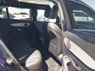 2020 Mercedes-Benz GLC 300 z VIN W1N0G8EB9LF847906, wystawiony jako IAAI lot #41902604 z przebiegiem 40 052 mil mil oraz . Historia ofert i sprzedaży dostępna na DreamBid. Obrazek 8.