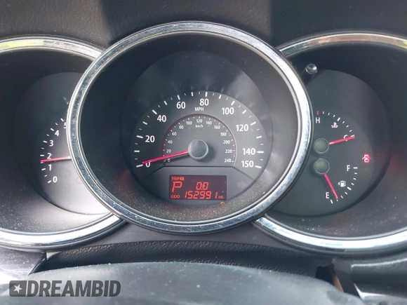 2012 Kia Sorento EX with VIN 5XYKUDA29CG285901, listed as a IAAI auction lot 42072736 with 152,991 mi miles. Bid and sale history available at carsss.com. Image 7.