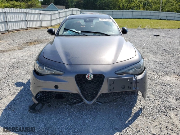 2019 Alfa Romeo Giulia with VIN ZARFANANXK7609658, listed as a Copart auction lot 53039485 with 0 mi miles and Clean Title. Bid and sale history available at carsss.com. Image 5.