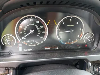 2014 BMW X5 xDrive35d with VIN 5UXKS4C58E0J96793, listed as a Copart auction lot 49045595 with 84,641 mi miles and Clean Title. Bid and sale history available at carsss.com. Image 9.