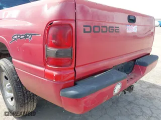 1998 Dodge Ram 1500 with VIN 3B7HC13Z3WG233093, listed as a IAAI auction lot 41526254 with 260,000 mi miles. Bid and sale history available at carsss.com. Image 15.