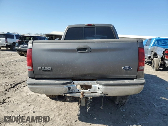 2002 Ford F-250 XL with VIN 3FTNW20F92MA15309, listed as a Copart auction lot 43750155 with 233,290 mi miles and Salvage Title. Bid and sale history available at DreamBid. Image 6.