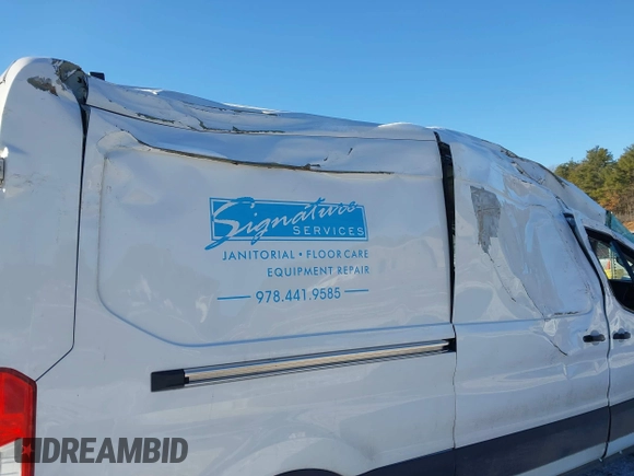 2020 Ford Transit Cargo with VIN 1FTBR1C8XLKA61080, listed as a IAAI auction lot 41191954 with 146,900 mi miles and . Bid and sale history available at DreamBid. Image 22.