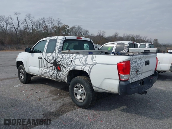 2016 Toyota Tacoma SR with VIN 5TFRX5GN1GX051753, listed as a IAAI auction lot 41313838 with 263,127 mi miles. Bid and sale history available at carsss.com. Image 3.